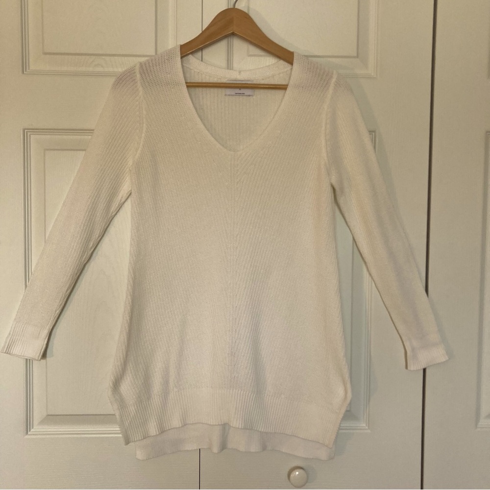 Old Navy cream ladies tunic sweater